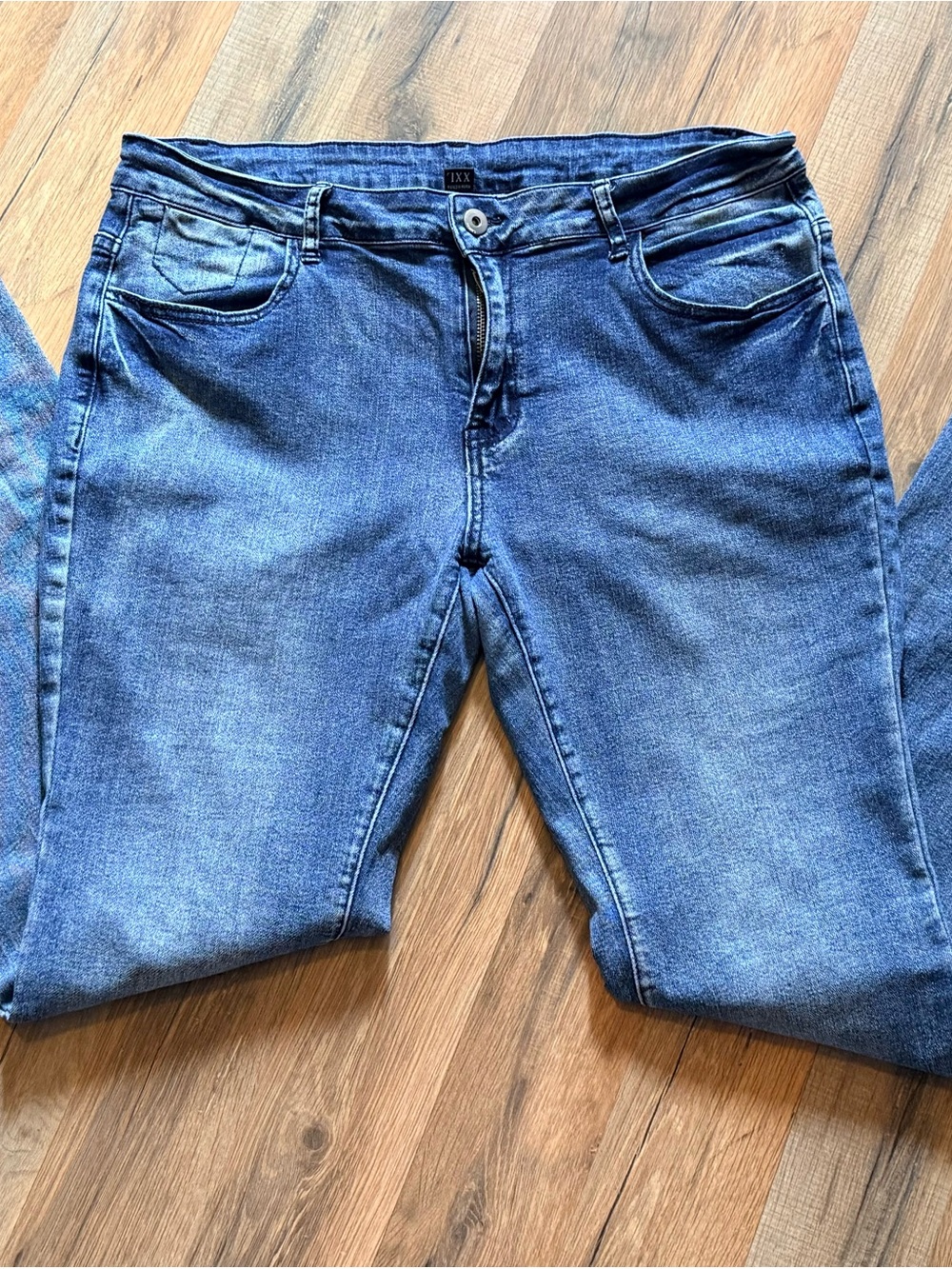 Classic Blue Women’s Stretch Jeans Flare wide leg. Size XXL (16)
